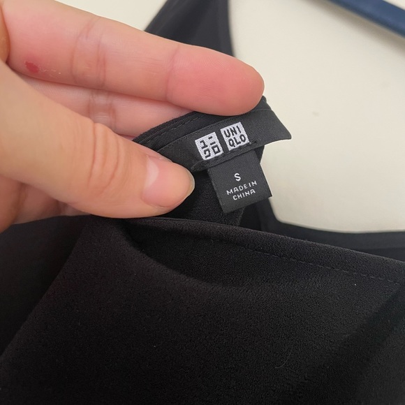 UNIQLO Black Full Length Dress - Picture 4 of 4